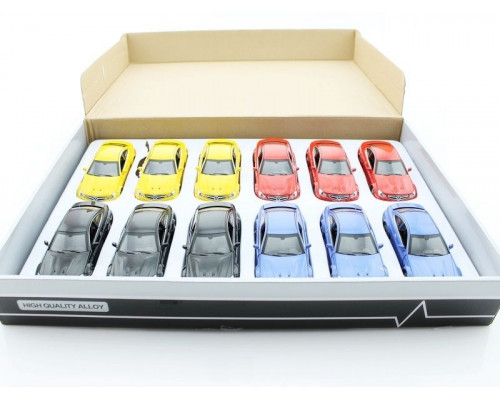 Машина 1:32 Mercedes-Benz С 63 AMG свет, звук, инерция 15см (1/12шт.) б/к