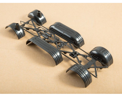 Сборная модель AVD ЛУНА-М 9П113 с ракетой 9М21 на шасси ЗИЛ-135ЛМ, 1/43