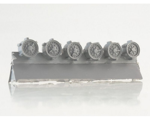 Сборная модель AVD Вездеход-амфибия ЗИЛ-49042, 1/43