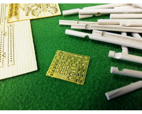 Сборная деревянная модель СВМодель. Терем Русского подворья в Вене, 1900 деталей, 1/72