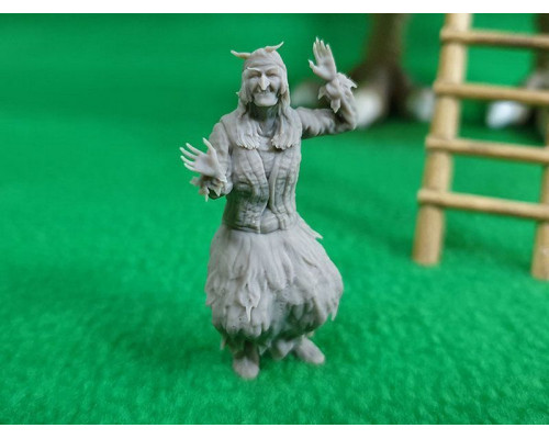 Фигурка СВМодель 6001 Баба-Яга, 1/35