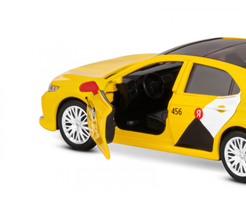Машина АВТОПАНОРАМА Яндекс Go Toyota Camry, 1/34, желтый, инерция, свет, Алиса, в/к 17,5*13,5*9см