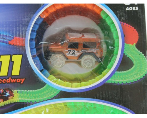 Трек гибкий Magic Tracks Светится в темноте, 128 деталей