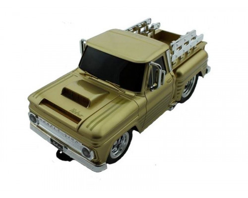 Р/У пикап из серии Muscle Сar с тюнингом 1/16 + свет + звук