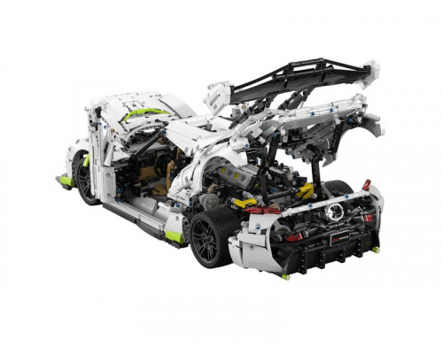 Конструктор CaDA MASTER спорткар Fantasma 1/8 (4346 деталей)