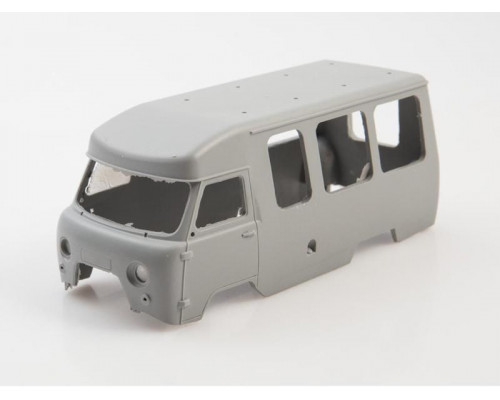 Сборная модель Вахтовый автомобиль УАЗ-17144