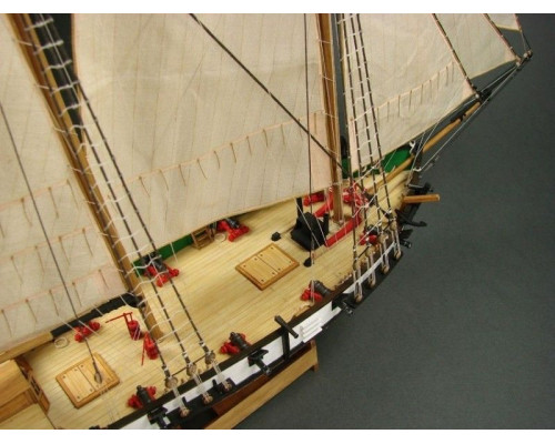 Сборная картонная модель Shipyard балтиморский клипер Berbice в верфи Quay-Portt 1780 г (№38), 1/96