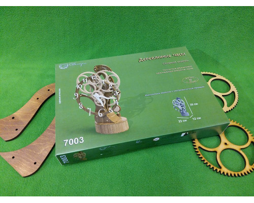 Сборная деревянная модель СВМодель. Часы деревянные каминные, 100 деталей