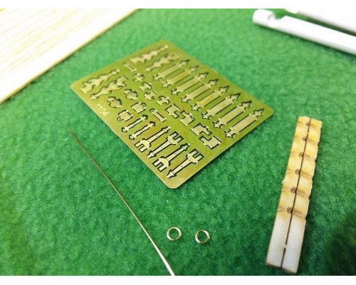 Сборная деревянная модель СВМодель. Надвратная башня Зашиверского острога, 992 детали, 1/60