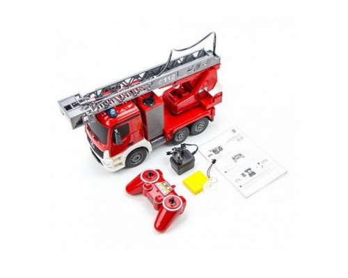 Р/У пожарная машина Double Eagle Mercedes-Benz Antos, брызгает водой 1:20