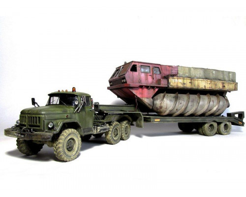 Сборная модель AVD Шнекороторный снегоболотоход ЗИЛ-4904, 1/43