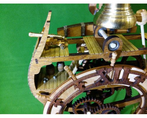 Сборная деревянная модель СВМодель. Часы деревянные каминные, 230 деталей