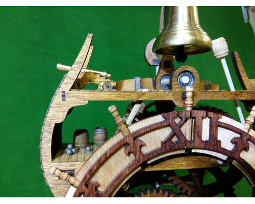 Сборная деревянная модель СВМодель. Часы деревянные каминные, 230 деталей