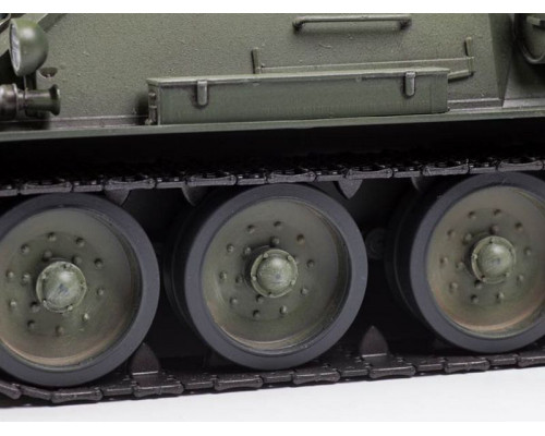 Сборная модель ZVEZDA Советский истребитель танков СУ-100, 1/35