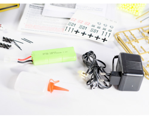 Р/У танк Taigen 1/16 Panzerkampfwagen III (Германия) дым, свет (для ИК боя) V3 2.4G RTR камуфляж