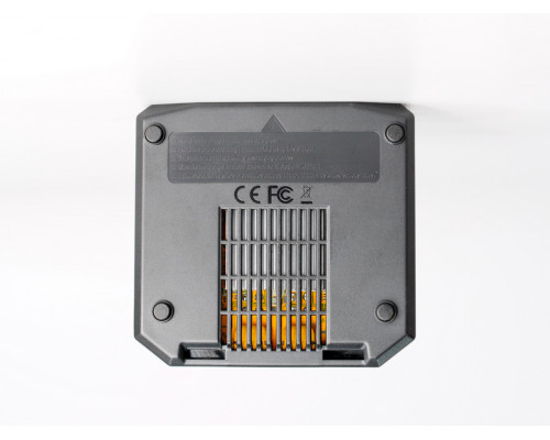 Универсальное зарядное устройство G.T.Power V6PRO Dual Power 7-30/220В, 16Aх2, USB, Wireless 7.5W