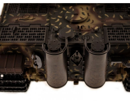 Р/У танк Torro Sturmtiger Panzer 1/16  2.4G, зеленый, ИК-пушка, деревянная коробка