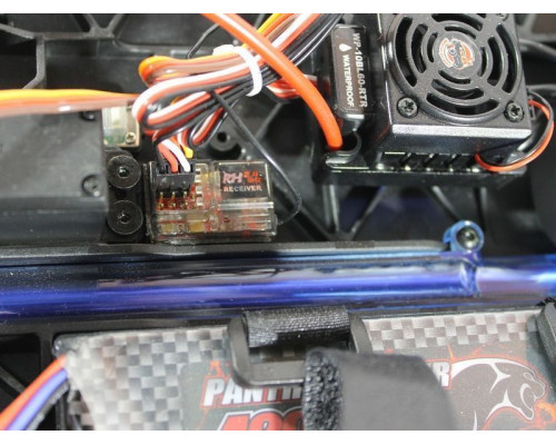 Радиоуправляемая трагги Remo Hobby EVO-R Brushless UPGRADE (зеленая) 4WD 2.4G 1/8 RTR