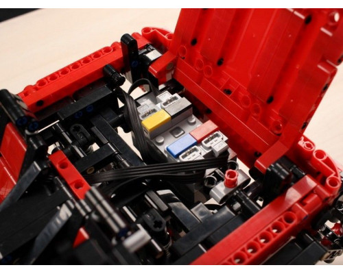 Радиоуправляемый конструктор CADA deTech Jeep Wrangler (1941 деталь)