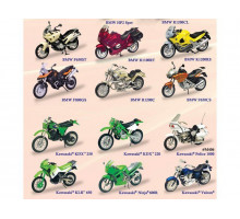 Мотоцикл Motormax 1:18 BMW и Kawasaki  в ассортименте 76201 в/к