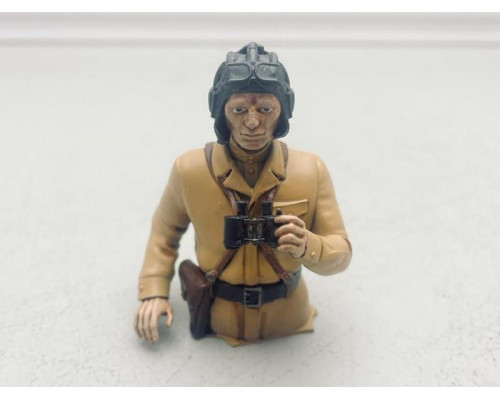 Фигурка. Советский танкист 4 (неокрашенный), 1/16