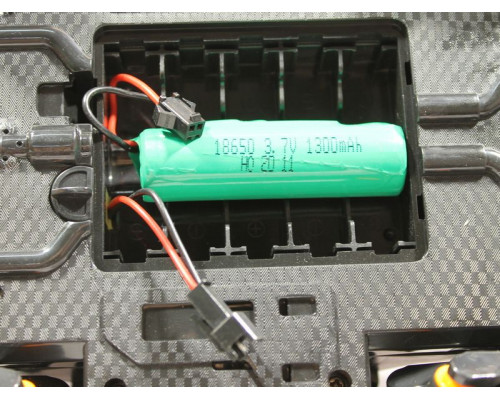 Р/У танк Mech Chariot RQ2085 стрельба водяными шарами, дрифтовые колеса, звук, управление от руки