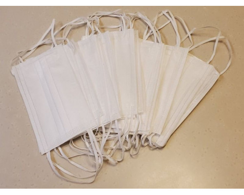 Маска защитная трехслойная на резинке с фиксатором для носа (20шт.)