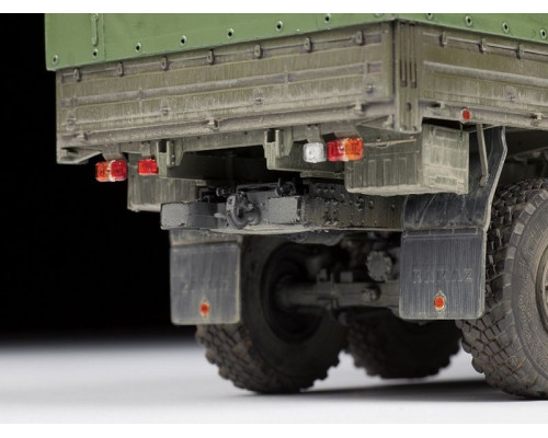 Сборная модель ZVEZDA Российский трехосный грузовик К-5350 Мустанг, 1/35