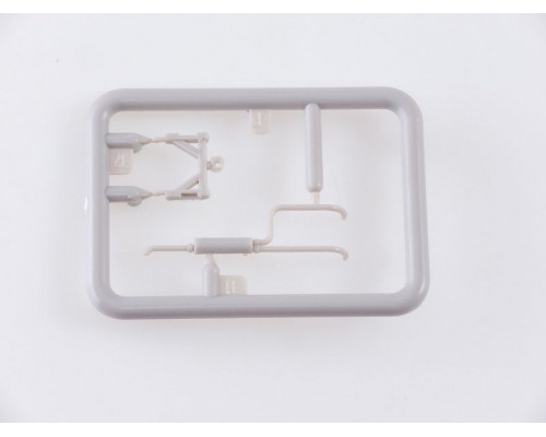 Сборная модель AVD СКП-11 (130), 1/72