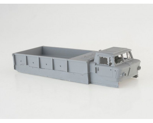 Сборная модель AVD Автомобиль-амфибия ЗИЛ-132П с двигателем ВК-1, 1/43