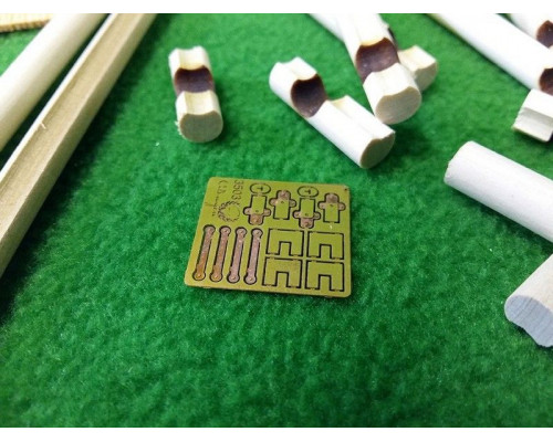 Сборная деревянная модель СВМодель. Деревенская изба, 633 детали, 1/35