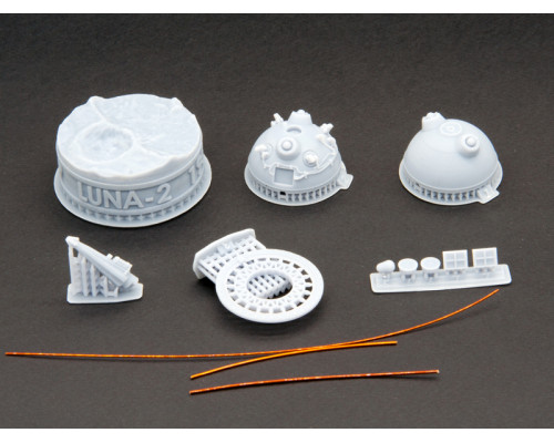 Сборная модель Red Iron Models Советская АМС Луна-2, 1/35