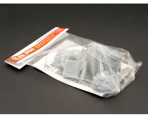 Сборная модель Red Iron Models Советская АМС Луна-2, 1/35