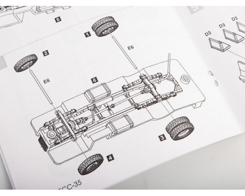 Сборная модель AVD Прогресс-35, 1/43