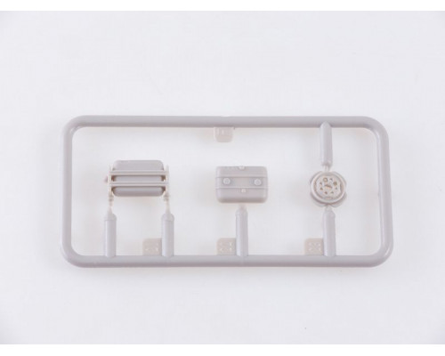 Сборная модель AVD Прожекторная установка АПМ-90М (130), 1/72