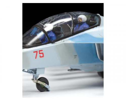 Сборная модель ZVEZDA Российский учебно-боевой самолет Як-130, 1/72