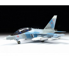 Сборная модель ZVEZDA Российский учебно-боевой самолет Як-130, 1/72