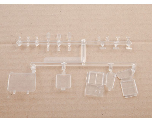 Сборная модель AVD Карьерный самосвал БЕЛАЗ-7547, 1/43