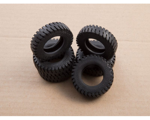 Сборная модель AVD Карьерный самосвал БЕЛАЗ-7547, 1/43